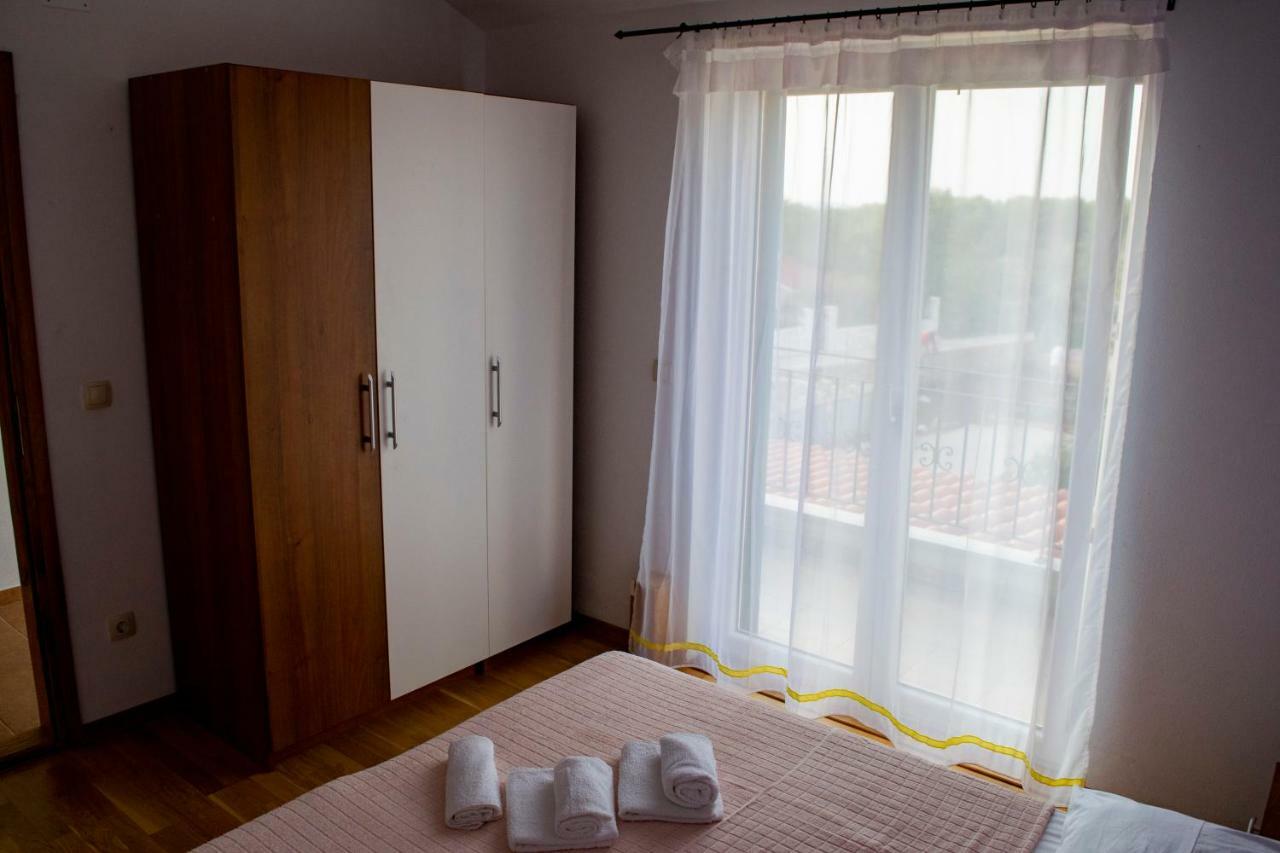 Kuca Za Odmor Dijana Villa Gornje Selo Exterior photo